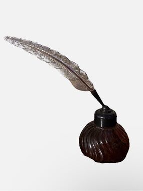 Vintage Avon Feather Pen And Inkwell After Shave 6fl Oz Bottle Full